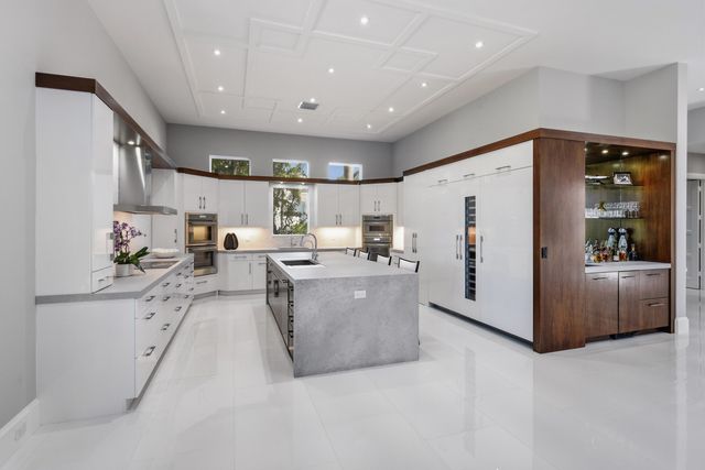 17661 Scarsdale Way, Boca Raton, FL 33496