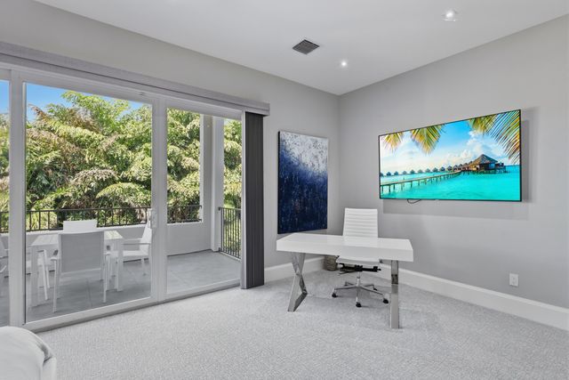 17661 Scarsdale Way, Boca Raton, FL 33496