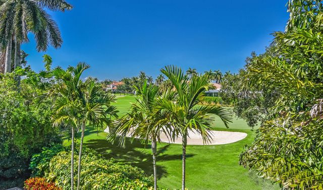 17661 Scarsdale Way, Boca Raton, FL 33496