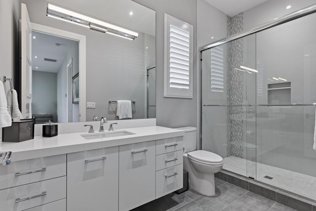 17661 Scarsdale Way, Boca Raton, FL 33496