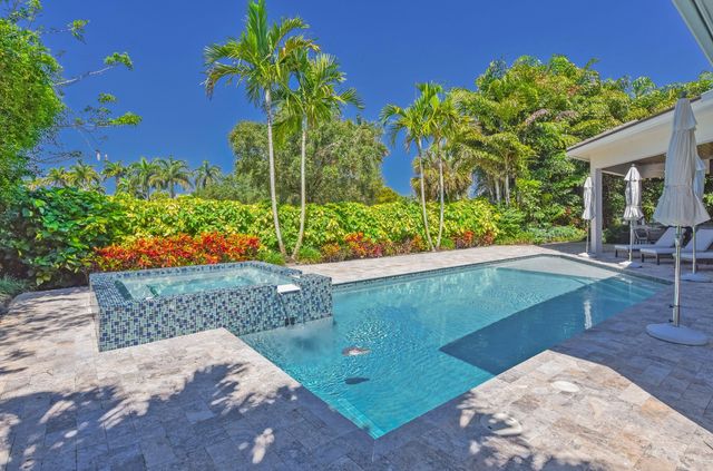 17661 Scarsdale Way, Boca Raton, FL 33496