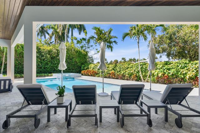 17661 Scarsdale Way, Boca Raton, FL 33496