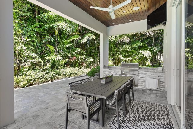 17661 Scarsdale Way, Boca Raton, FL 33496