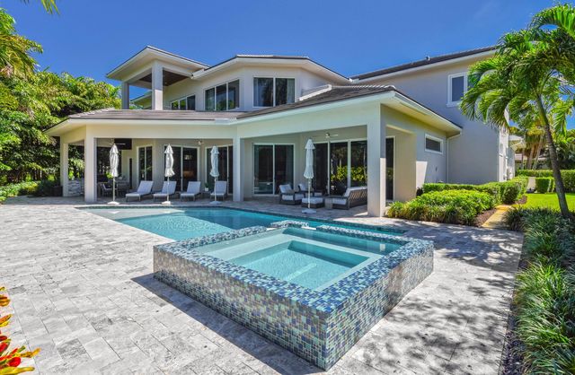 17661 Scarsdale Way, Boca Raton, FL 33496