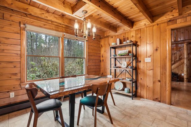 370 Mccurdy Road, New Boston, NH 03070
