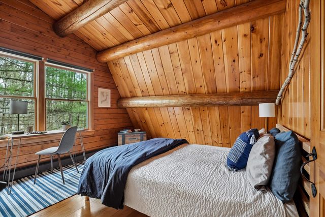 370 Mccurdy Road, New Boston, NH 03070