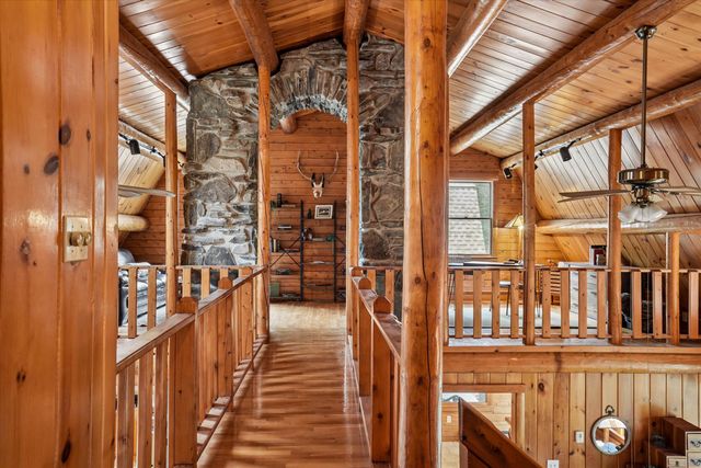 370 Mccurdy Road, New Boston, NH 03070