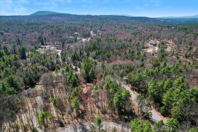 370 Mccurdy Road, New Boston, NH 03070