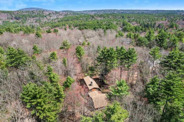 370 Mccurdy Road, New Boston, NH 03070