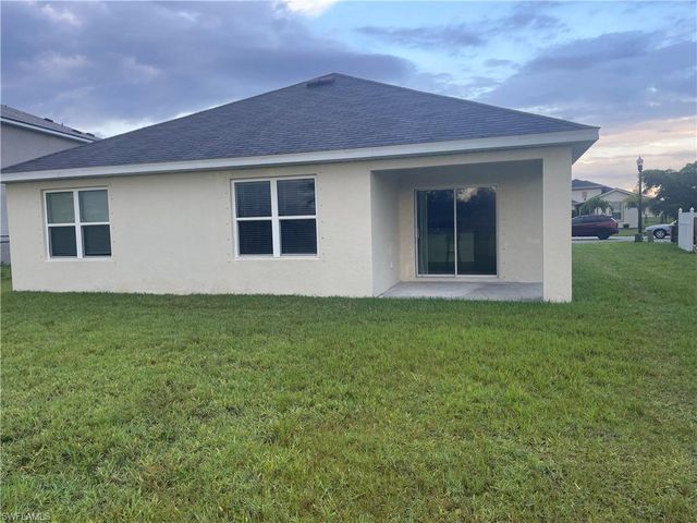 8137 Gopher Tortoise TRL, Lehigh Acres, FL 33972