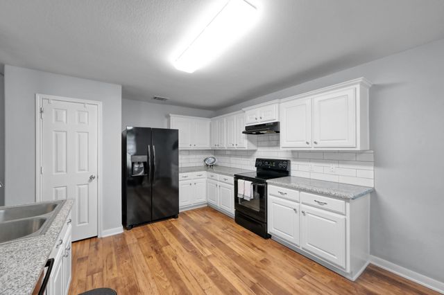 4106 Medina River Court, Spring, TX 77386