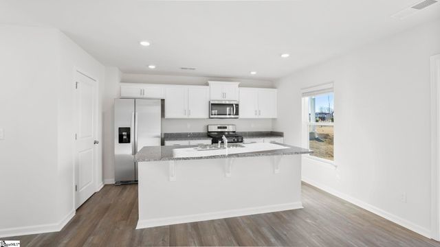 221 Roocroft Court, Fountain Inn, SC 29644