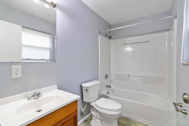 339 Hartford Drive, Hamilton, OH 45013