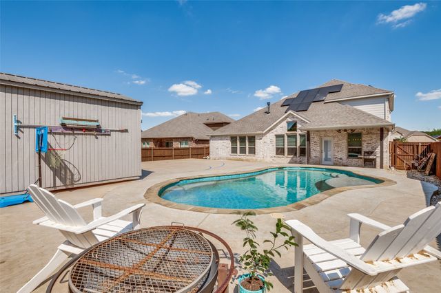1232 Rushmore Drive, Burleson, TX 76028