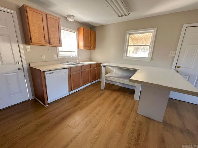 13 Oakwood Drive, Sheridan, AR 72150