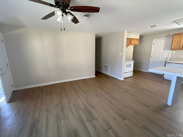 13 Oakwood Drive, Sheridan, AR 72150