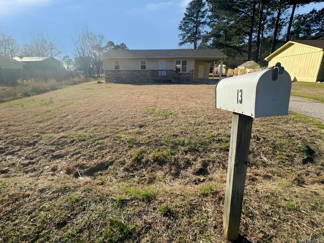 13 Oakwood Drive, Sheridan, AR 72150