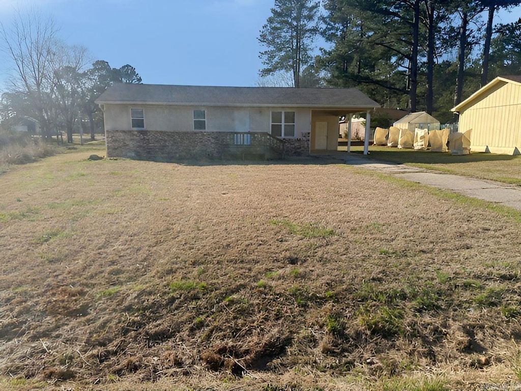 13 Oakwood Drive, Sheridan, AR 72150