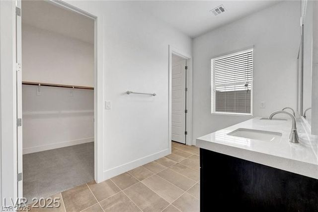 281 Gandara Street, Las Vegas, NV 89138