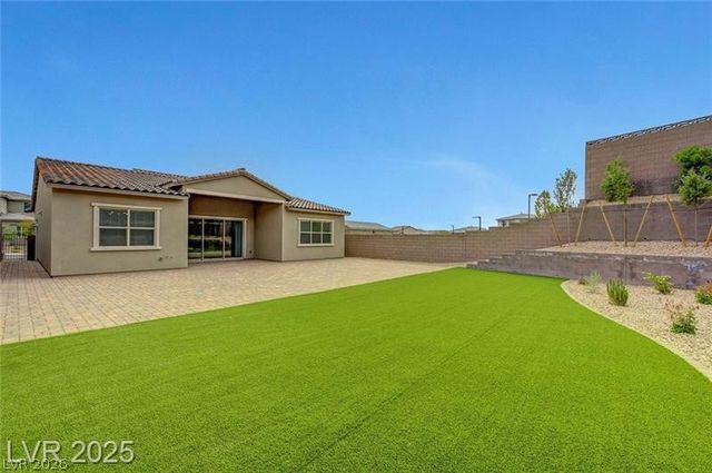 281 Gandara Street, Las Vegas, NV 89138