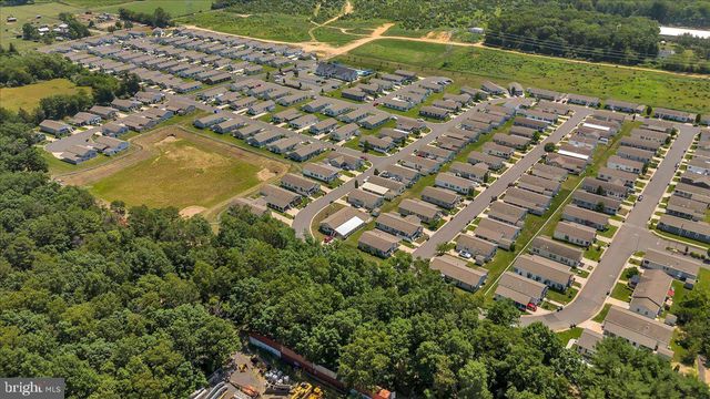 2003 BURLINGTON CIRCLE, Williamstown, NJ 08094
