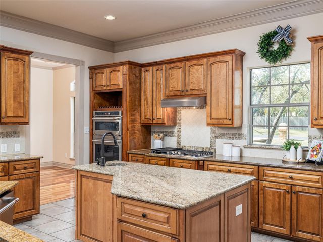 139 Ware DR, Buda, TX 78610