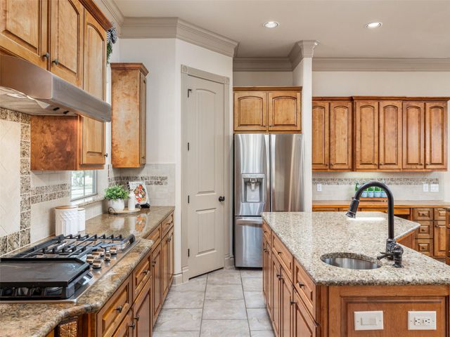 139 Ware DR, Buda, TX 78610