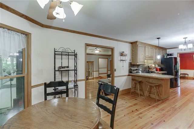 2720 Bay Ridge Drive, Loganville, GA 30052