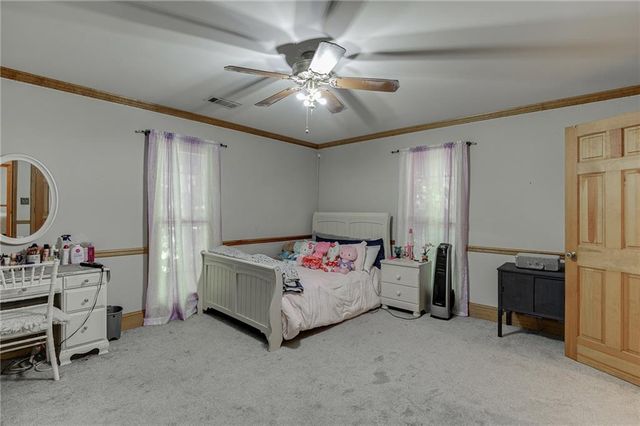 2720 Bay Ridge Drive, Loganville, GA 30052