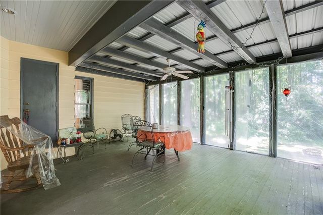 2720 Bay Ridge Drive, Loganville, GA 30052
