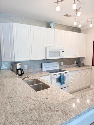 1371 Hopton Circle, Mount Pleasant, SC 29466