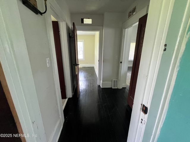 9671 OLD PLANK Road, Jacksonville, FL 32220
