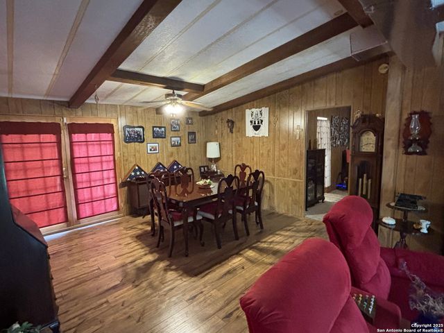 1245 stuart, Adkins, TX 78101