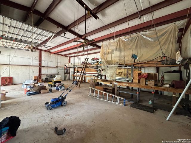1245 stuart, Adkins, TX 78101