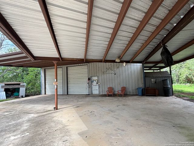 1245 stuart, Adkins, TX 78101