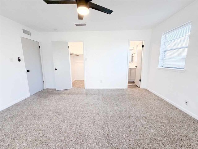 2910 NE Bellevue Cir, Lawton, OK 73507