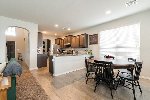 3609 Sadie Drive, Yukon, OK 73099