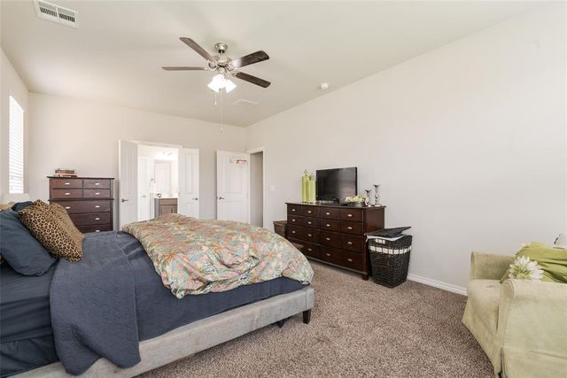 3609 Sadie Drive, Yukon, OK 73099
