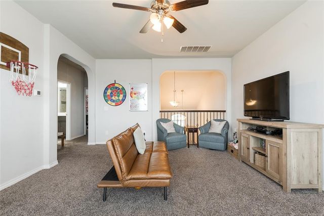 3609 Sadie Drive, Yukon, OK 73099