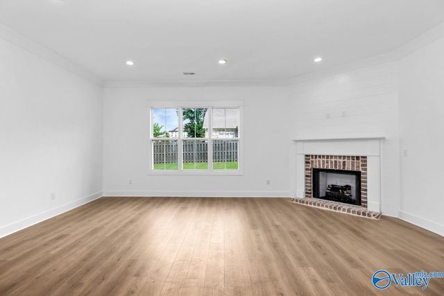 17 Belle River Way, Gurley, AL 35748