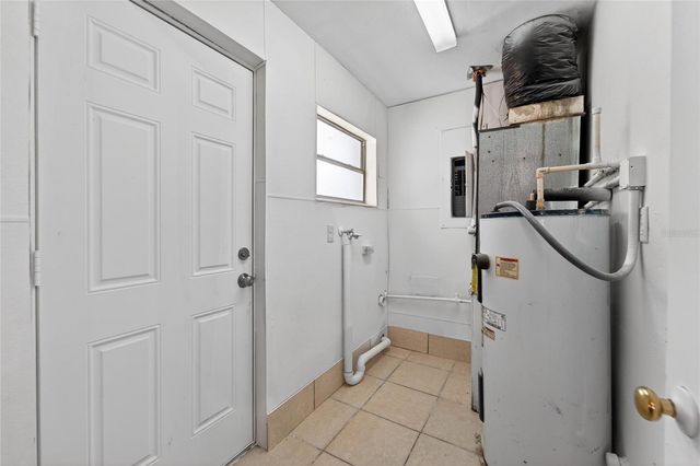 1437 ARLINGTON ROAD, Lakeland, FL 33805