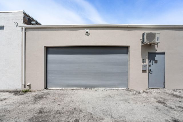 1812 SW 7th Avenue, Pompano Beach, FL 33060