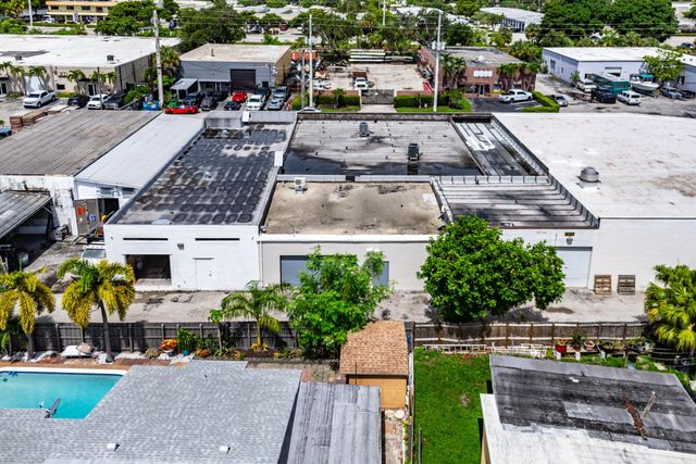 1812 SW 7th Avenue, Pompano Beach, FL 33060