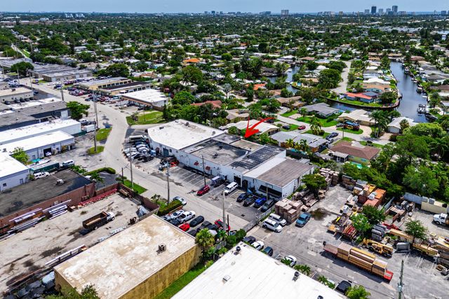 1812 SW 7th Avenue, Pompano Beach, FL 33060