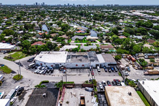 1812 SW 7th Avenue, Pompano Beach, FL 33060