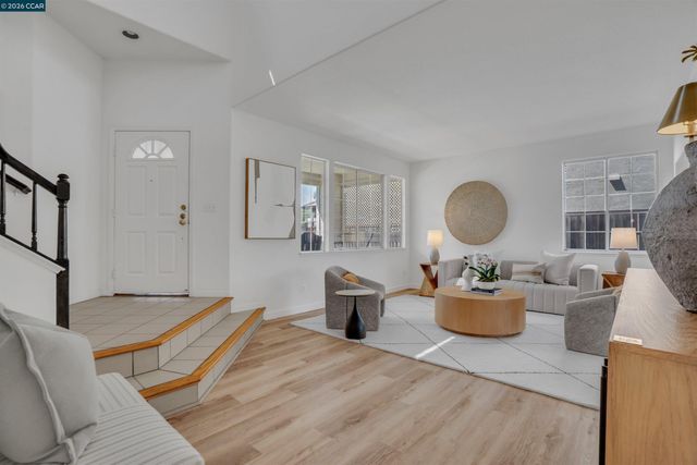 955 Woodsong Ln, Brentwood, CA 94513