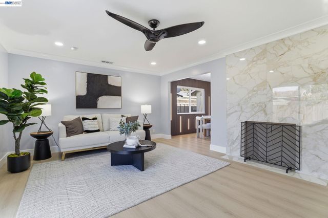 35926 Newark Blvd, Newark, CA 94560