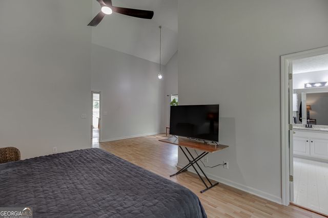 6447 Ivy Springs Drive, Flowery Branch, GA 30542