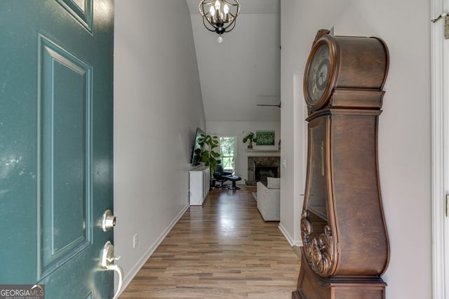 6447 Ivy Springs Drive, Flowery Branch, GA 30542