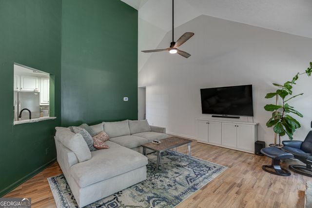 6447 Ivy Springs Drive, Flowery Branch, GA 30542